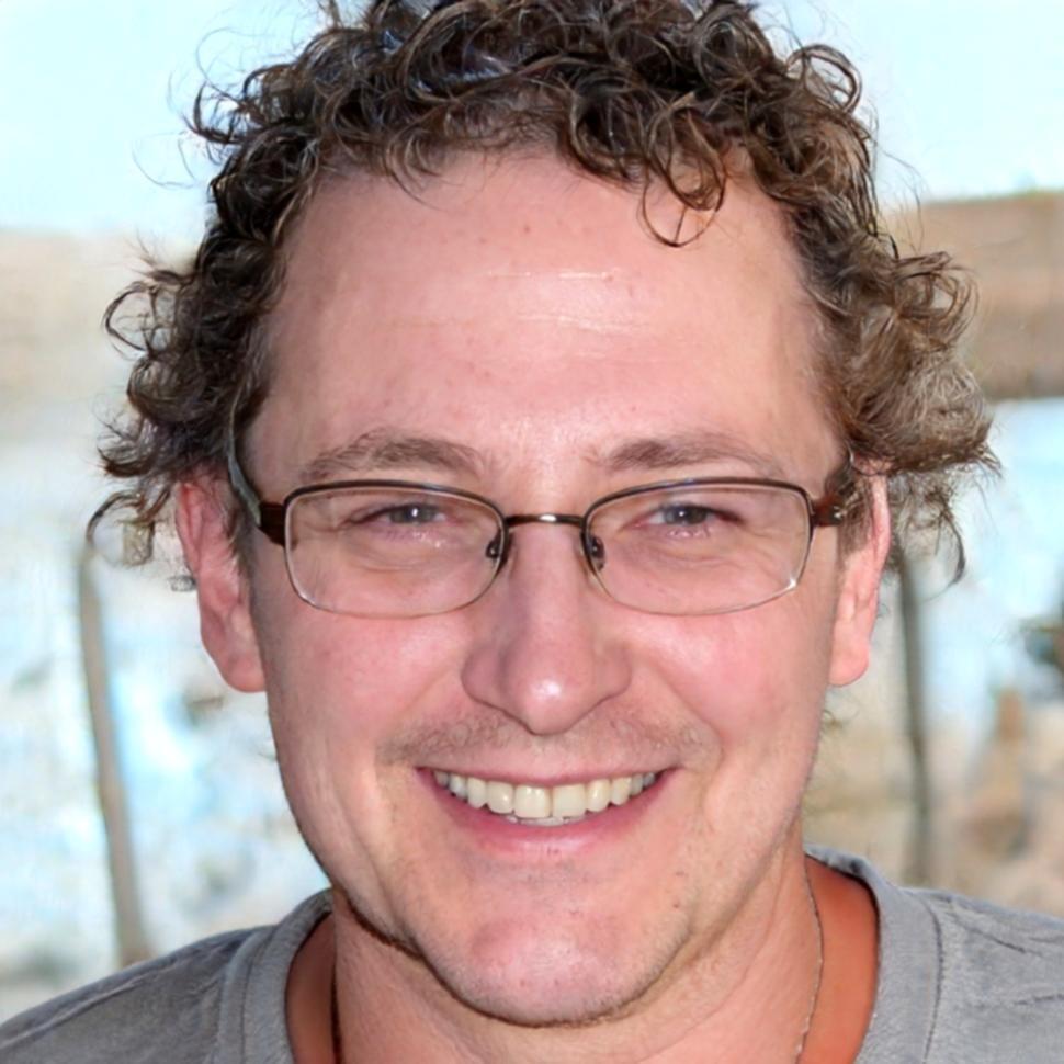 Aleksander Petrov, Market Analysis Director